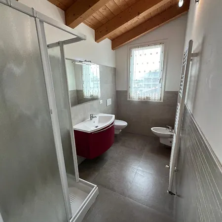 アパート Attico Concordia - Agenzia Cocal *